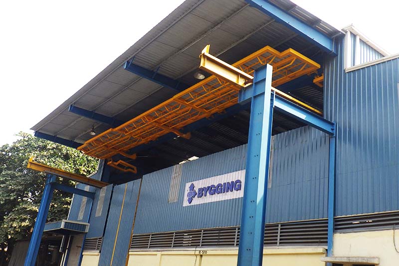 Tank lifting equipment manufacturer in India ; Bygging infrastructure manufactures in India hydraulic jacks for API-tank lifting