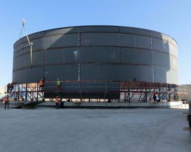 Bygging manufactures jacks that don’t need welding of lifting cleats to the tank shell; Hydraulic tank lifting system with lifting hooks from Bygging Infrastructure Mumbai