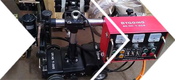 Tractor for bottom plate and shell to annular plate welding